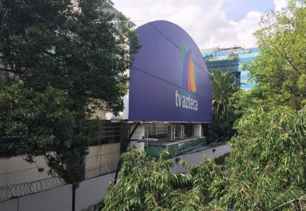 Juez de Nueva York ordena a TV Azteca retirar demandas en México y prohíbe nuevos litigios