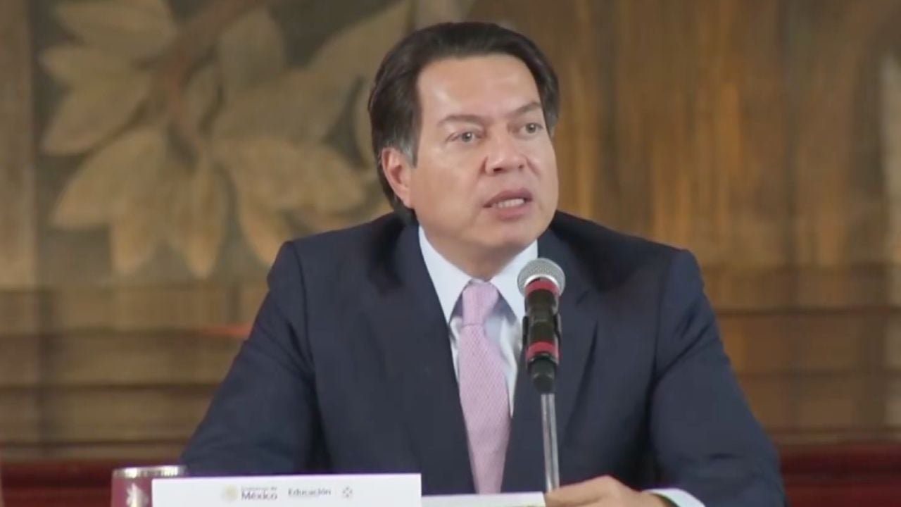 Mario Delgado defiende la propuesta de adelantar el cierre del ciclo escolar al 5 de junio