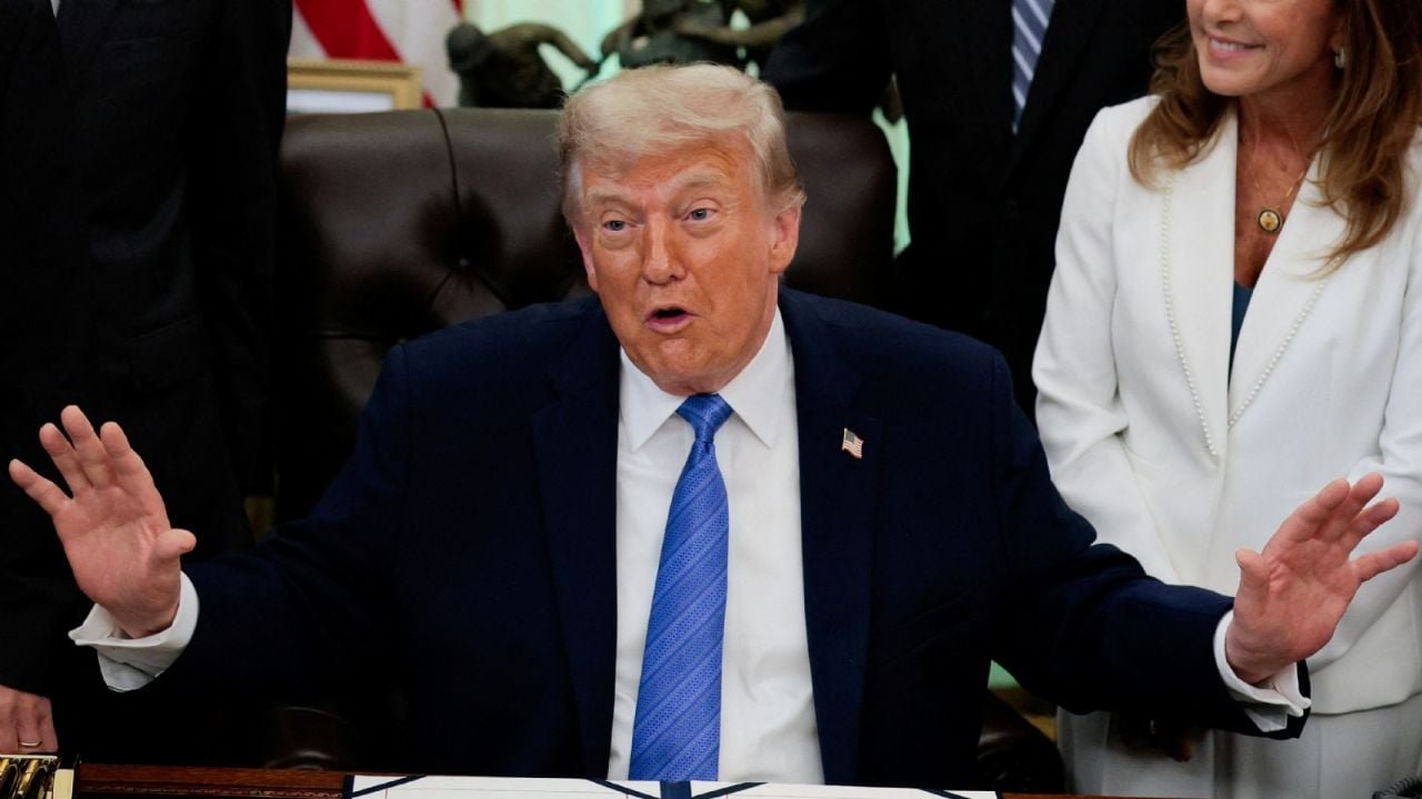 Donald Trump enfatiza en operaciones terrestres contra el fentanilo y advierte a México